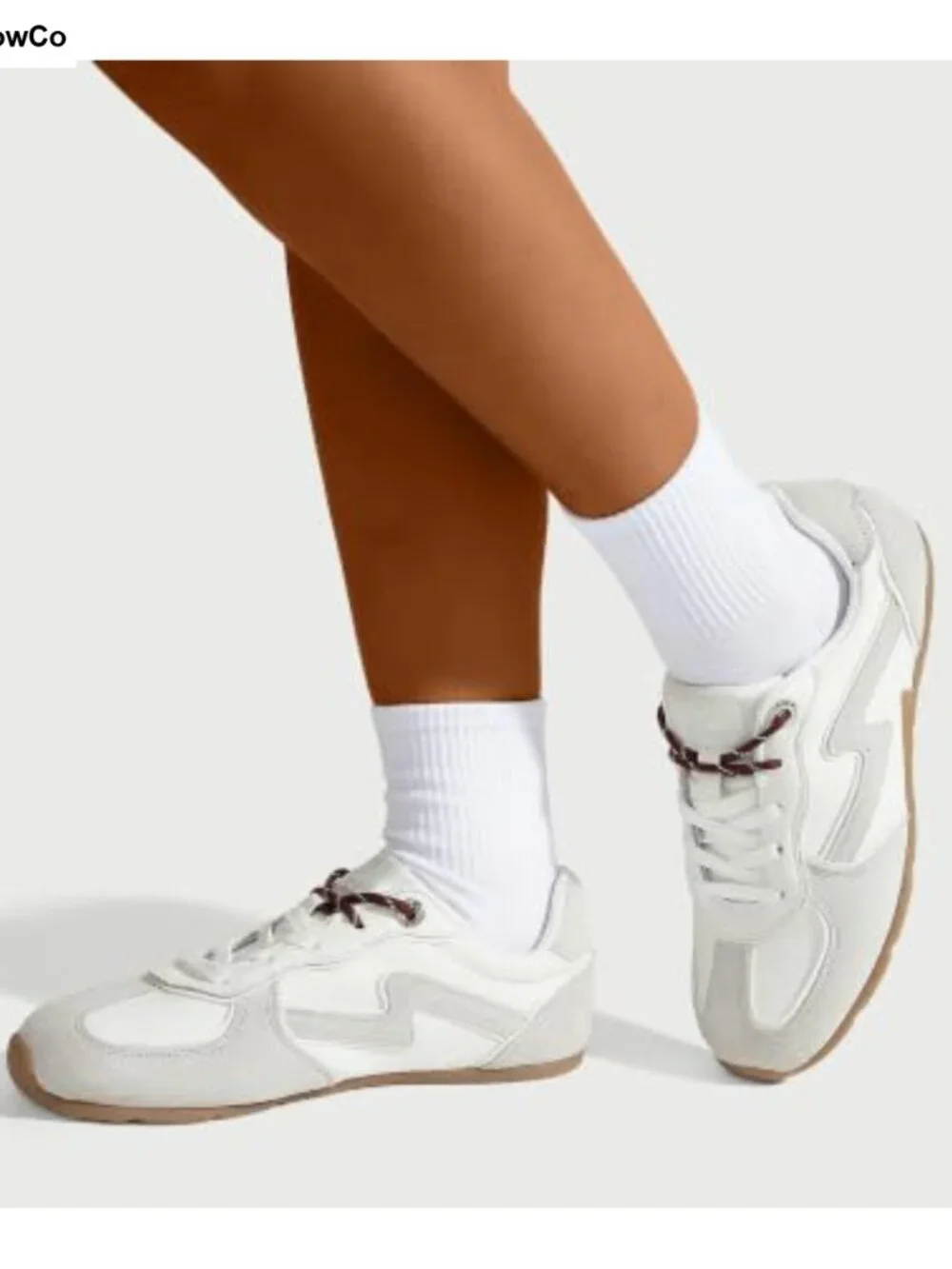 Retro Fashion Sneakers Women Casual Lace-Up Thin Sole Non-Slip Suede